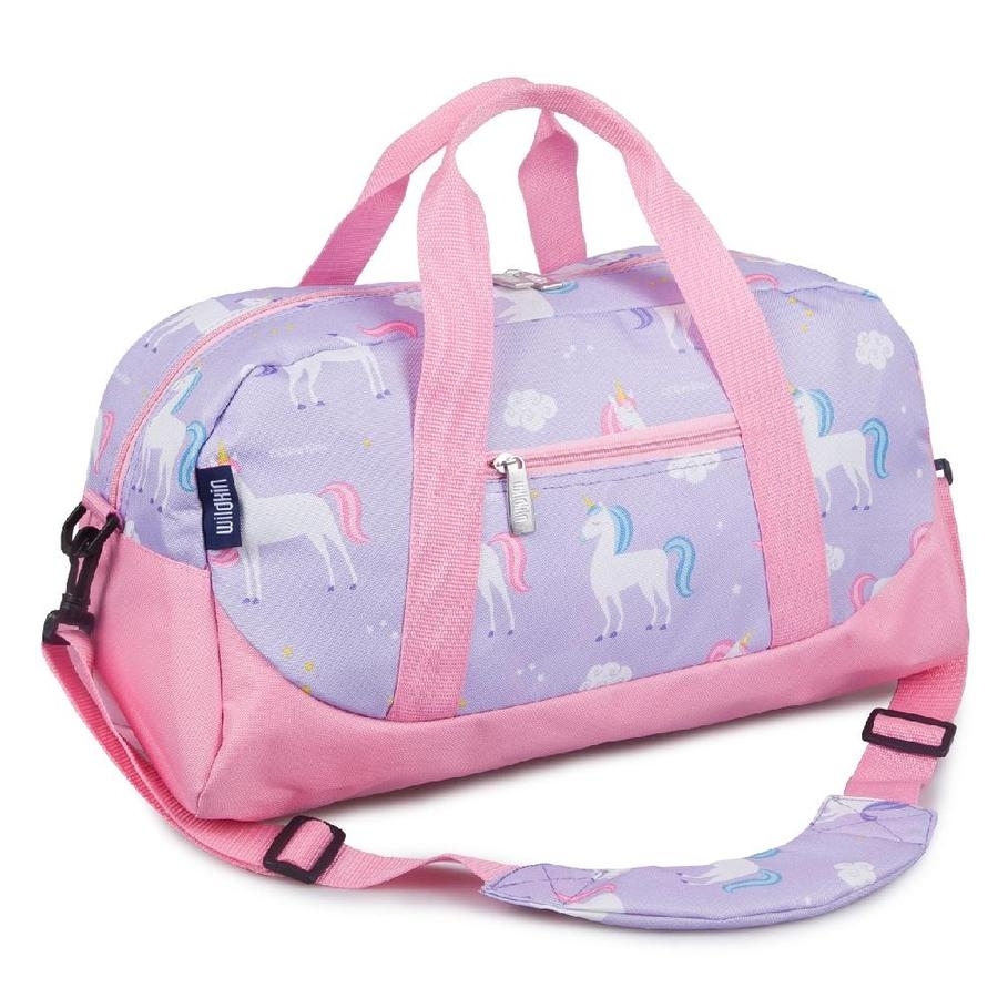 Let's talk GYM BAG ESSENTIALS, starting with this cute gym bag and gym  backpack! | Cute gym bag, Bags, Gym bag essentials