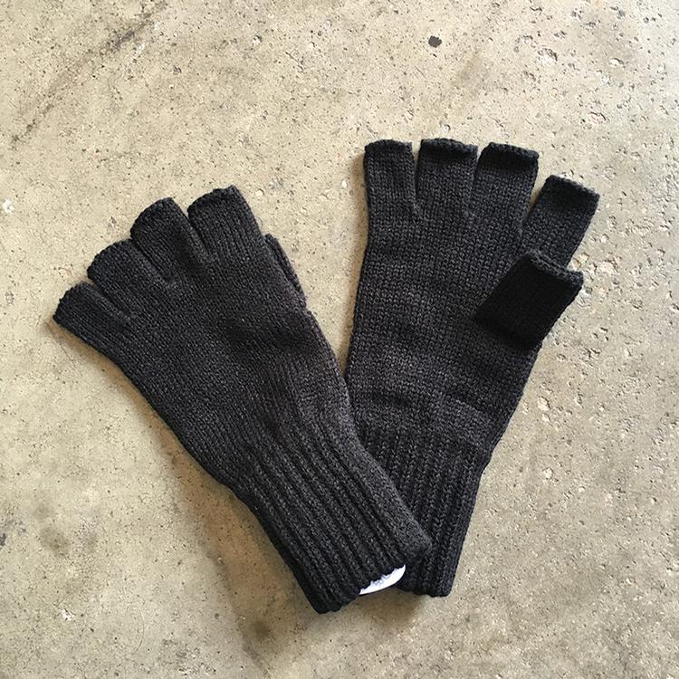 coal fingerless gloves