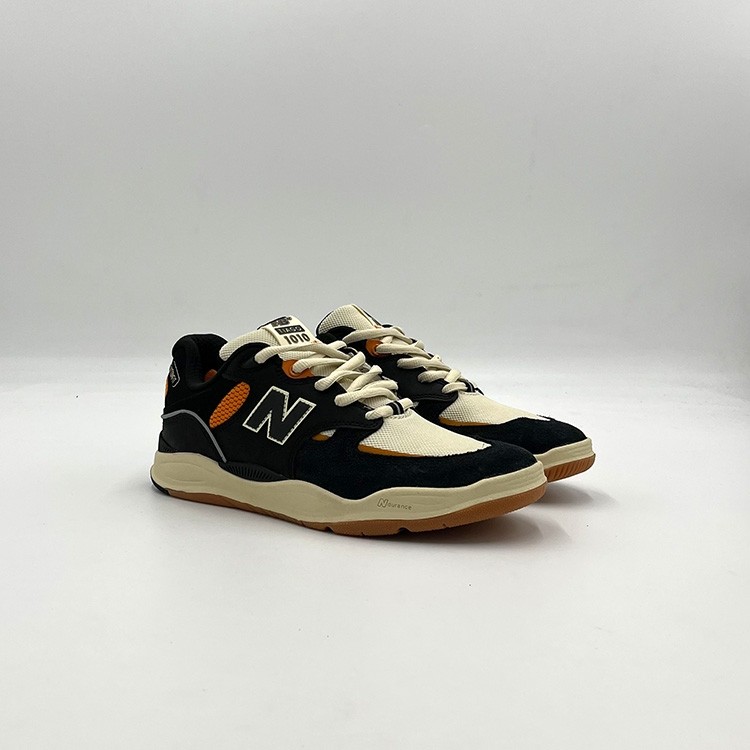 new balance 1600 womens Orange