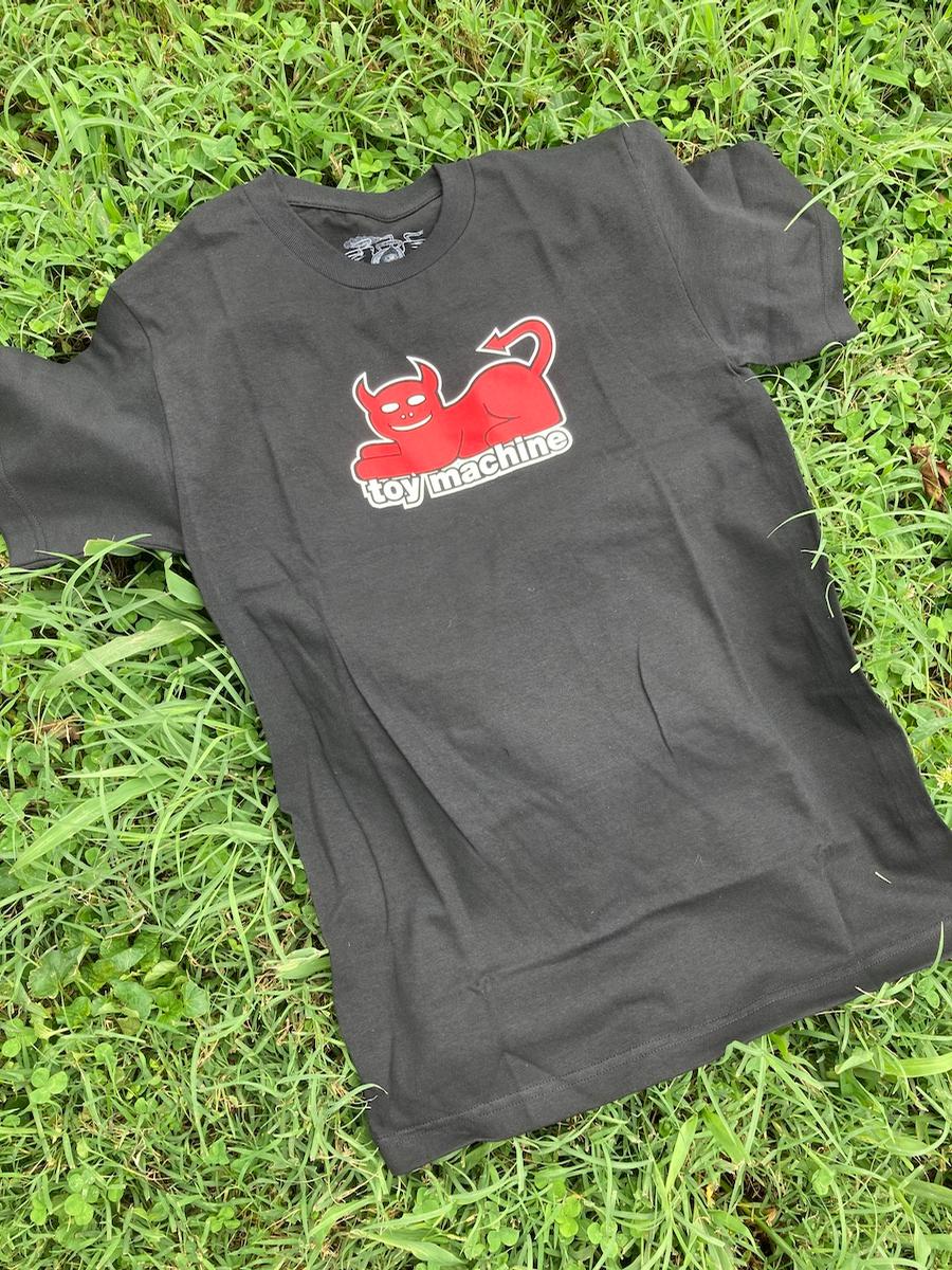 toy machine devil cat shirt