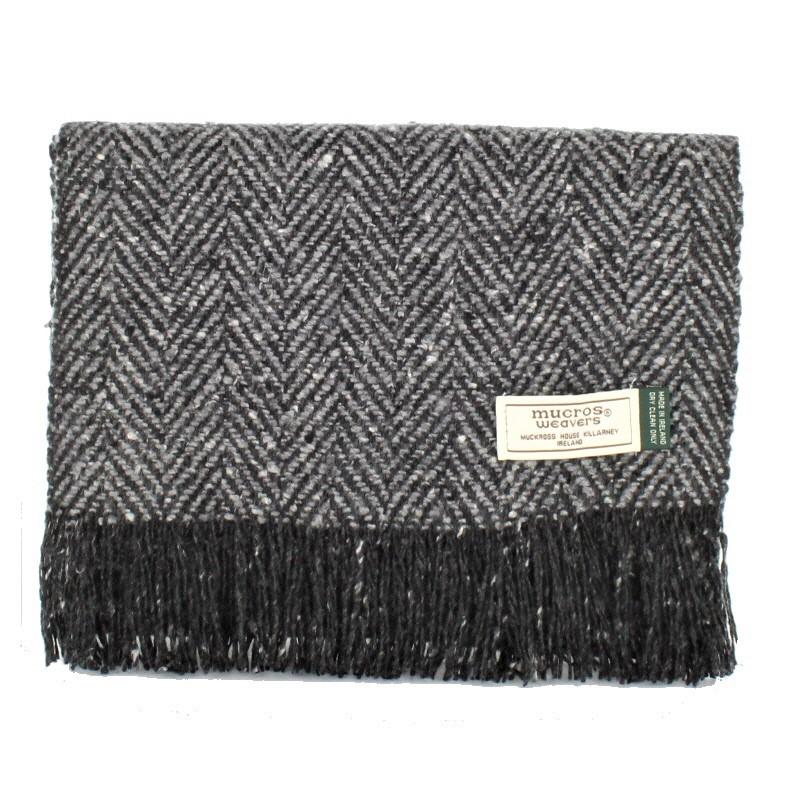 Muckross Weavers Irish Donegal Tweed Scarf (Black and White) Clothing ...