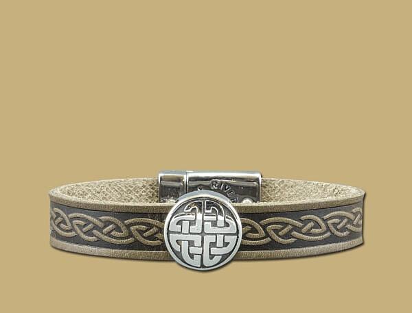 Lee River Leather Trinity Knot Celtic Cuff (Green) Jewelry Bracelets
