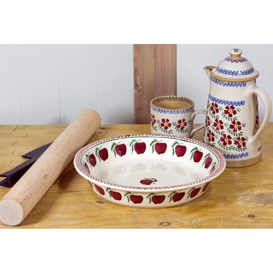 Nicholas Mosse Pottery Apple Pie Dish Gifts For Home Tableware at Irish