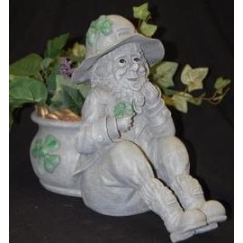 Irish Garden Statue - Gnome - Pot of Gold