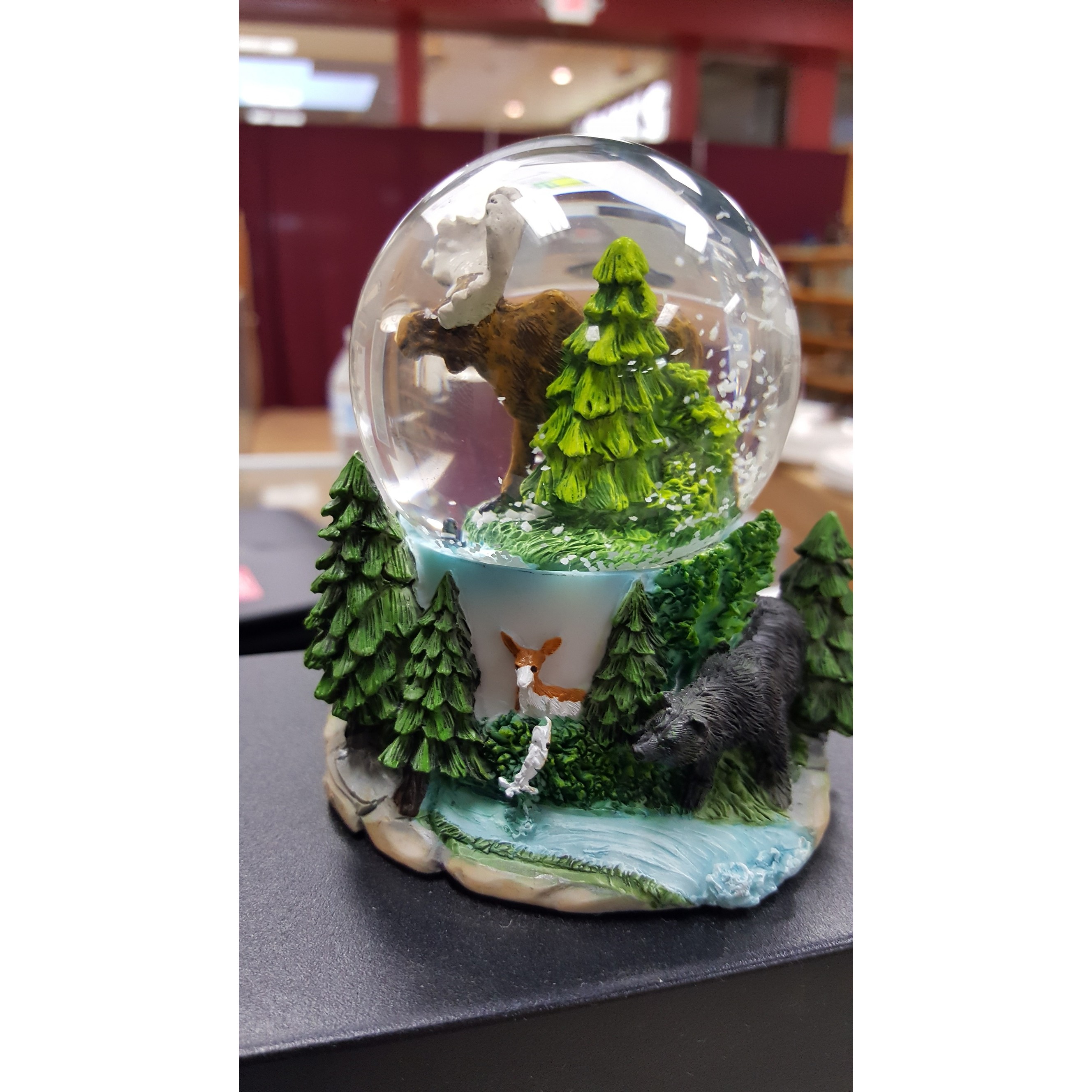 Large Moose Snowglobe