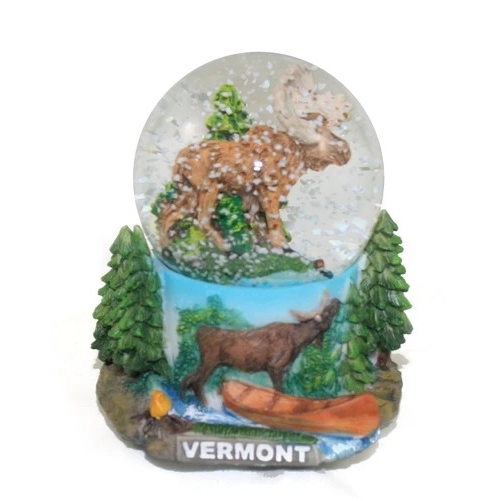 Large Moose Snowglobe