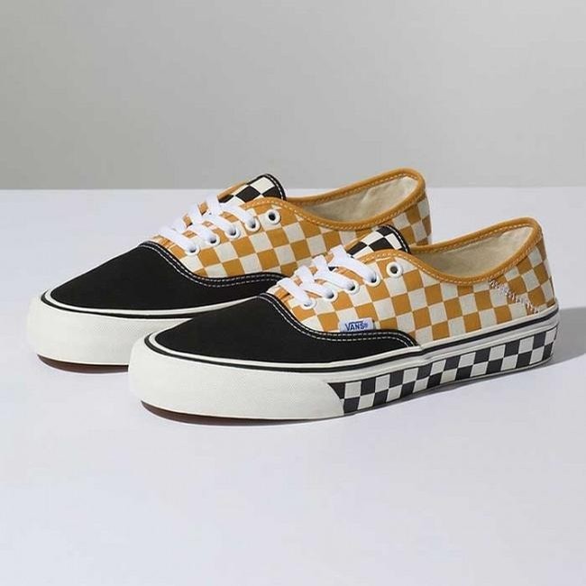 checkered vans with sunflowers