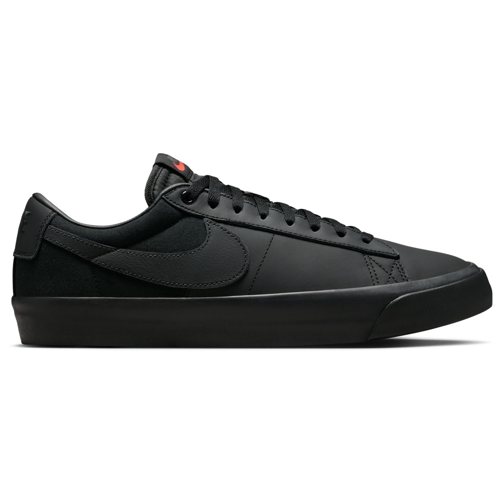 Nike SB Zoom Blazer Low Pro GT ISO Black Black Black